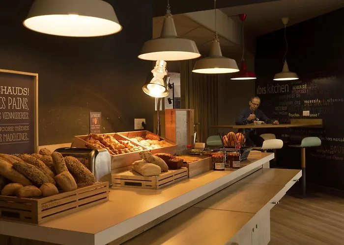 Ibis Arles